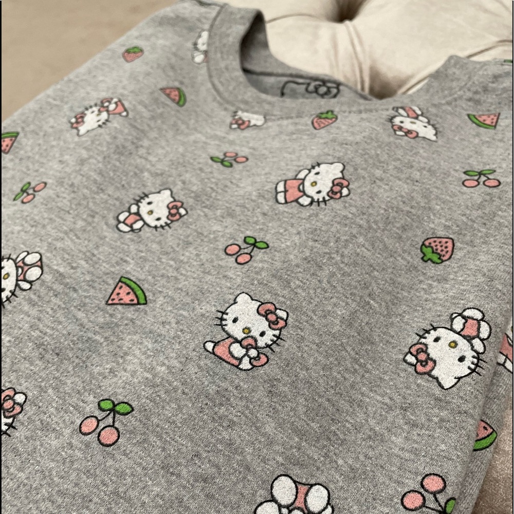 Hello Kitty by Sanrio crewneck